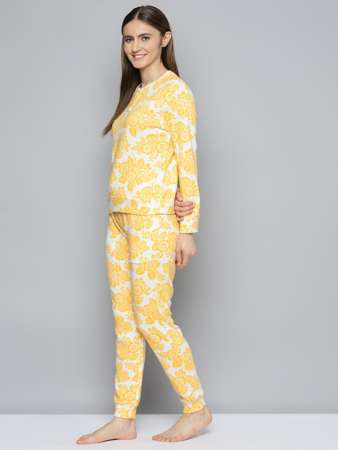 White & Yellow Pure Cotton Floral Printed Pyjama Set